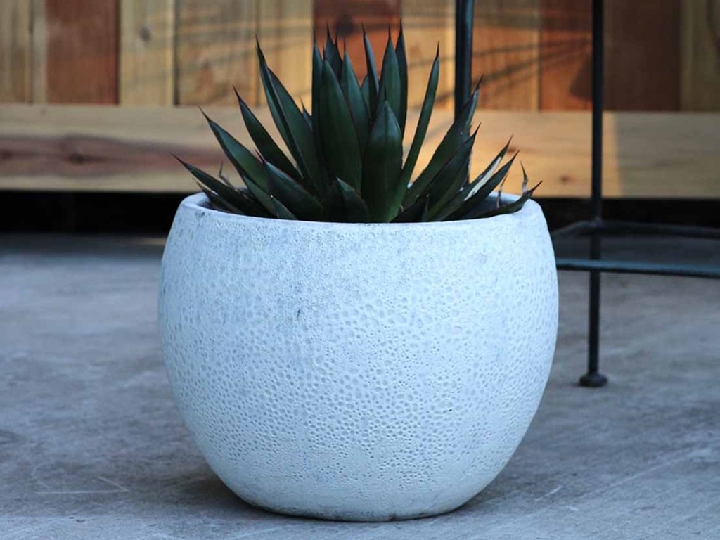 LOW MILANO PLANTER, CORAL WHITE, SET OF 3-21.5" X 15.5", 16.0" X 12.0", 12.0" X 10.0"