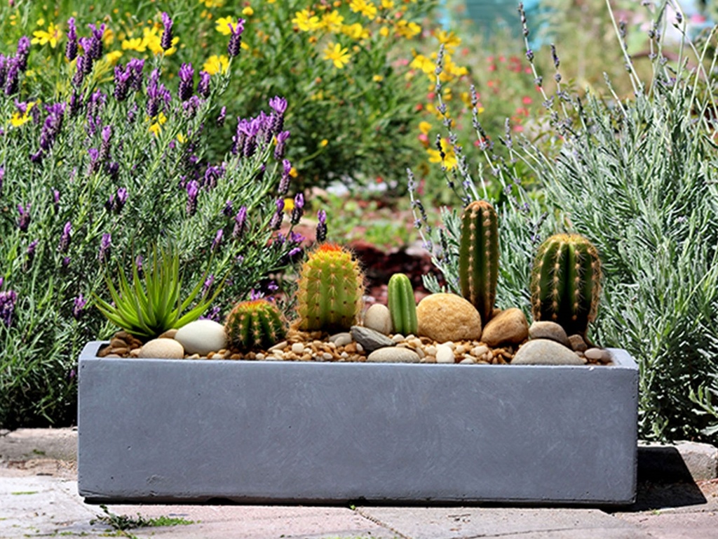 RED HOOD TABLE BOX, DARK GREY, 31.5"X6.0"X4.0"