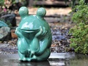 THINKING FROG, GREEN STREAM 8.5" X 8.0" X 14.0"