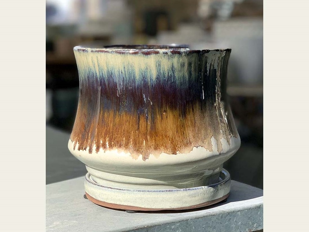 [PY-I1386MCH-C-C8] LILY POT WITH ATTACHED SAUCER, MOCHA, SIZE C, 4.0"X4.0" (SOLD IN CASE OF 8)