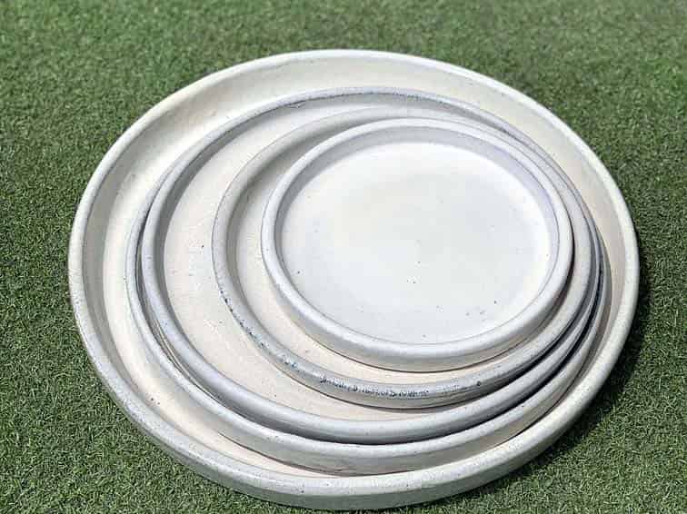 [PY-SCR04VNL] ROUND SAUCER, VANILLA, OD 13.5", ID 12"