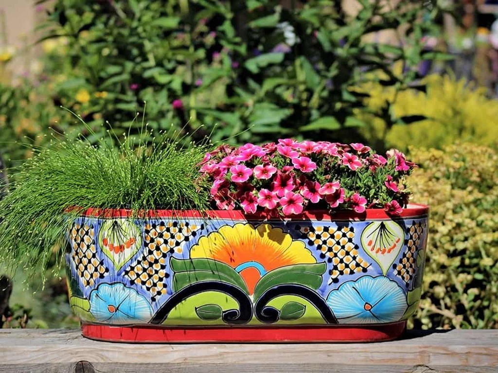 LARGE CANOE PLANTER, 8.5" x 16" x 8"