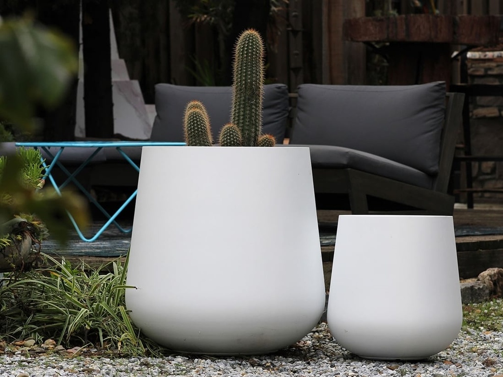 TRUNK MID PLANER, PURE WHITE, SET OF 2- 26"X26.5", 17.5"X18"