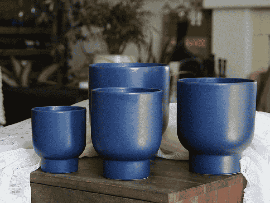 [IP-MC2031MCB-C9] MONSTERA CACHE POT, MATTE CLASSIC BLUE, 5.5"X7.0" , SOLD IN CASE OF 9