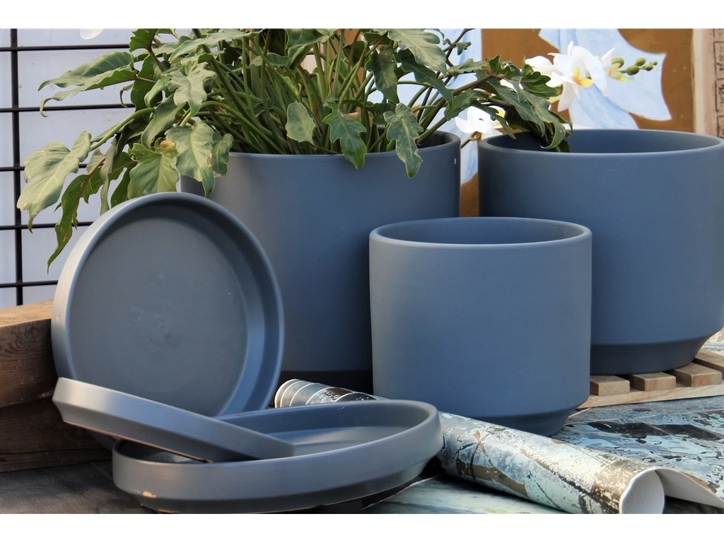 [PC-D3250JGY-D] MID MODERN PLANTER WITH DETACHED SAUCER, JET GREY, 10.0"X9.0", 10.0"X2.0"