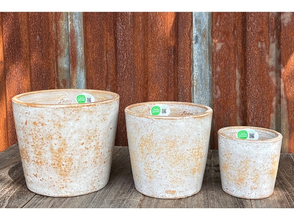 [PV-CGT2629CTW-S3] HANDTHROWN PLANTER, COTTEGE WHITE, SET OF 3- 12.5" X 10.5", 10.5" X 8.5", 8.0" X 6.5"