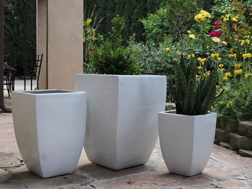 [PV-LB511WWH-S3] TALL MILAN SQUARE PLANTER, WHITE WHITE, SET OF 3 - 17.5" X 26.0", 14.0" X 20.0", 10.5" X 15.5"