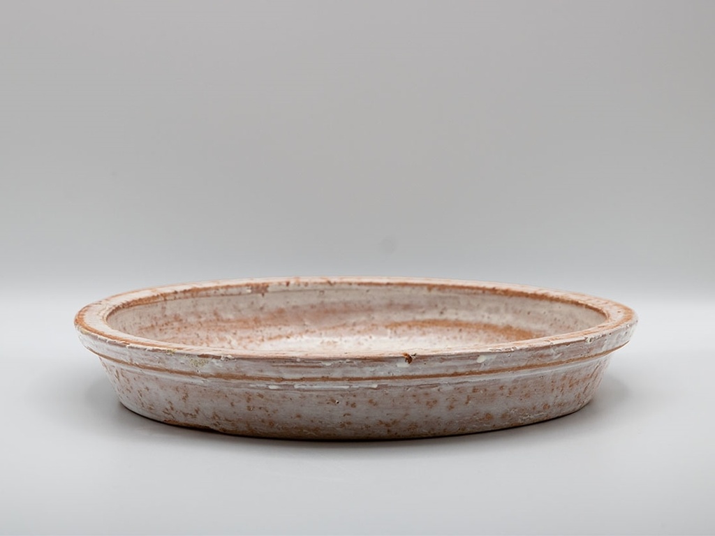 [PV-SCR02CTW] ROUND SAUCER, COTTAGE WHITE, OD 19", ID 16"