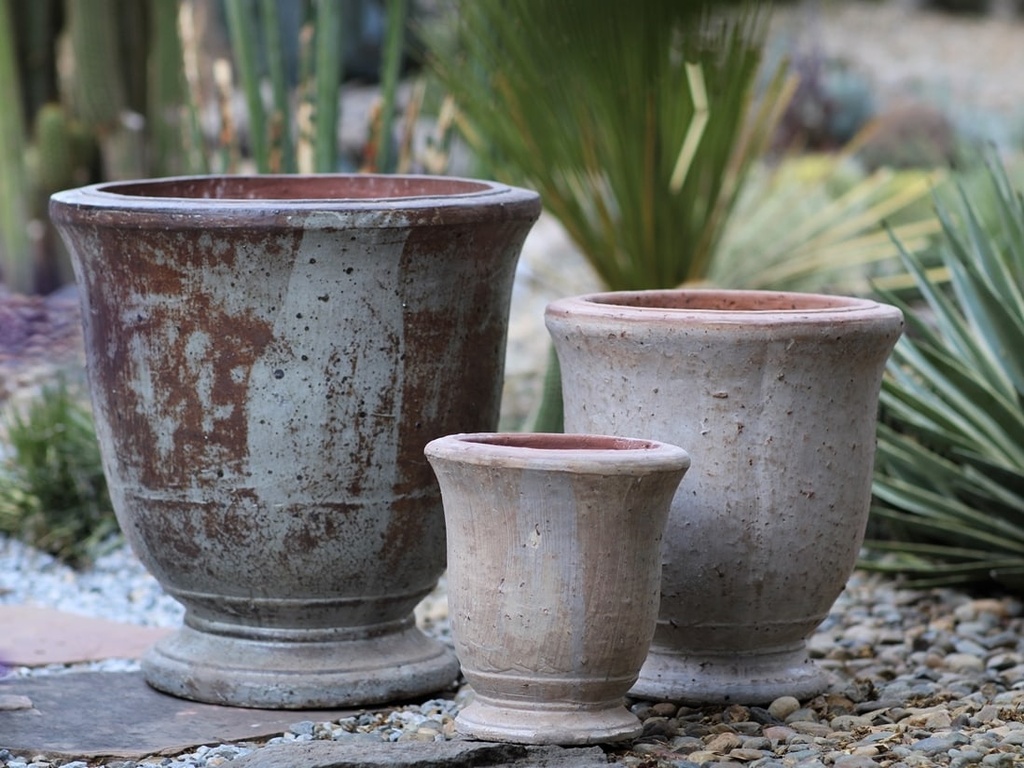 [PV-TS0309HWH-S3] CHIANNI URN PLANTER, HEIRLOOM WHITE, SET OF 3- SIZES ABC, 22"X22"X23", 15"X15"X16", 10"X10"X11"