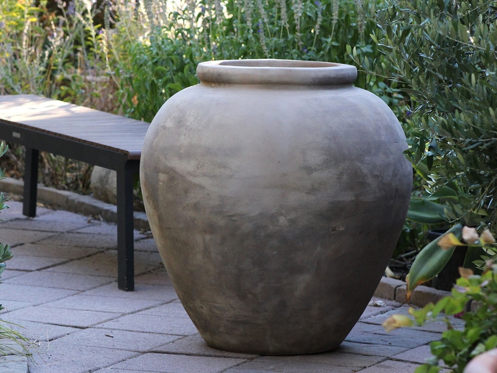 [PV-TSC3091HLC-A] CHATEAU JAR, HEIRLOOM WHITE, 31.0"X29.5"